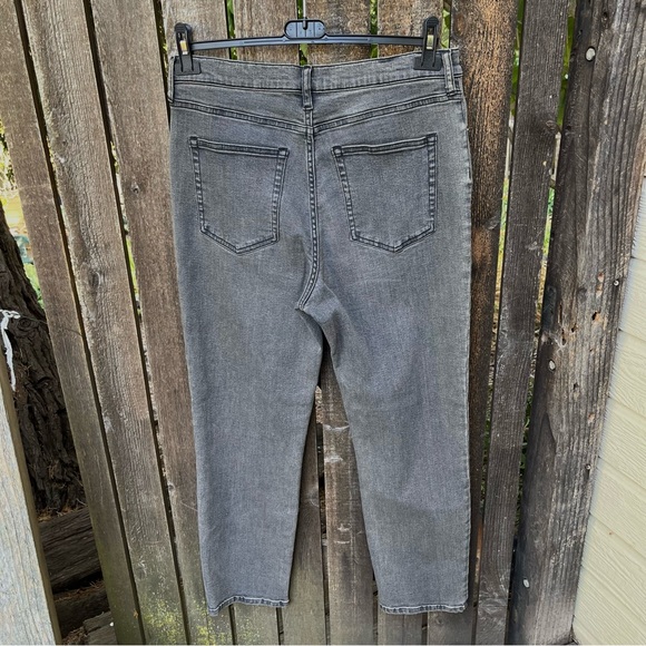 Everlane Wm’s High Rise Cigarette Buttonfly Jean In Washed Black NWT Sz 32 - Picture 10 of 14